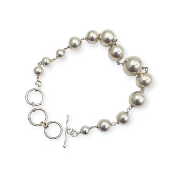 925 Sterling Silver Bracelet in Round Shape with Elegant Design